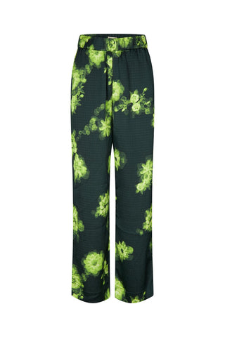 Baum Und Pferdgarten Narine~