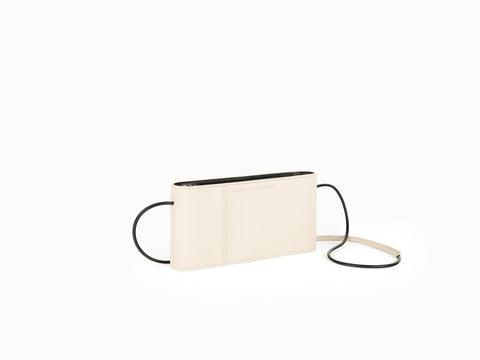 Evelien Vanhooydonck Philo Ivory